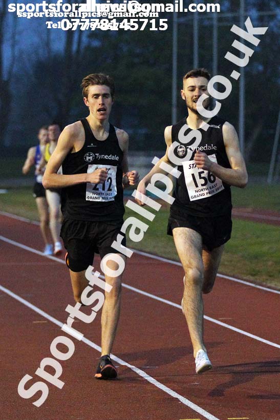North Eastern Grand Prix graded 1500 metres , Monkton Stadium,  Jarrow and Hebburn. Photo:  David T. Hewitson/Sports for All Pics